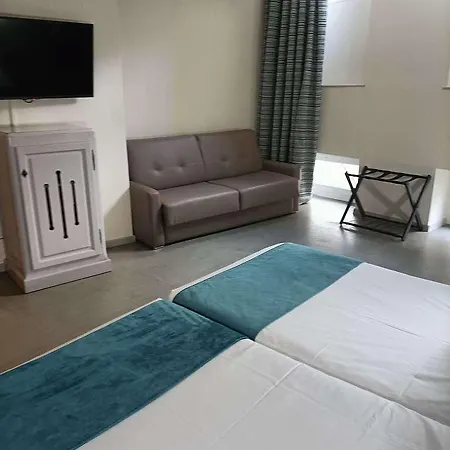 Du Parc 3* Lyon