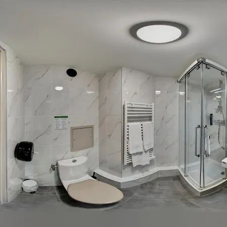 Hotel Du Parc 3*