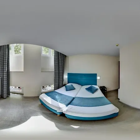 Hotel Du Parc 3*