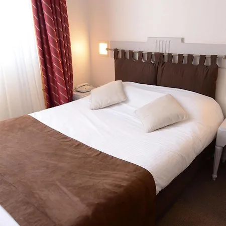 Hotel Du Parc 3*