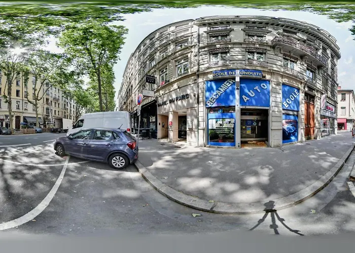 Otel Du Parc 3*