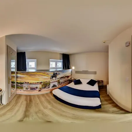 Du Parc 3* Lyon