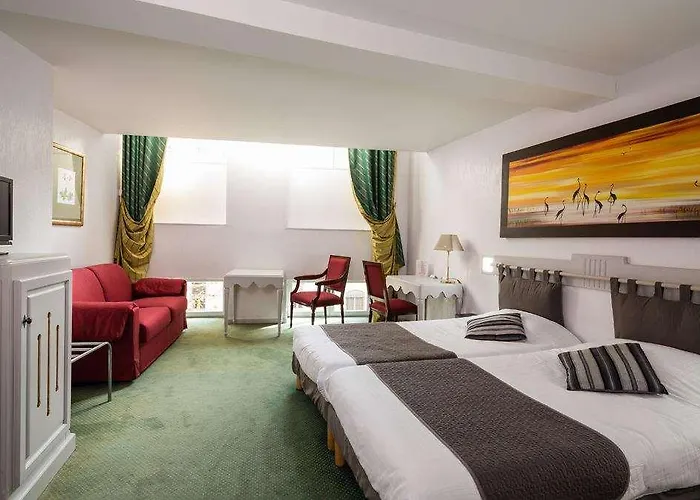 Du Parc 3*